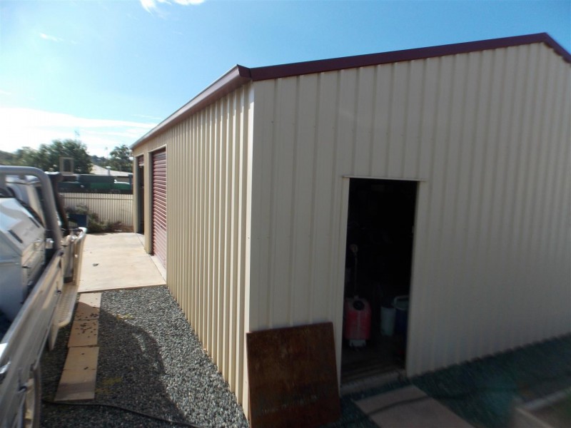 19 Coleman Road, Parkes NSW 2870