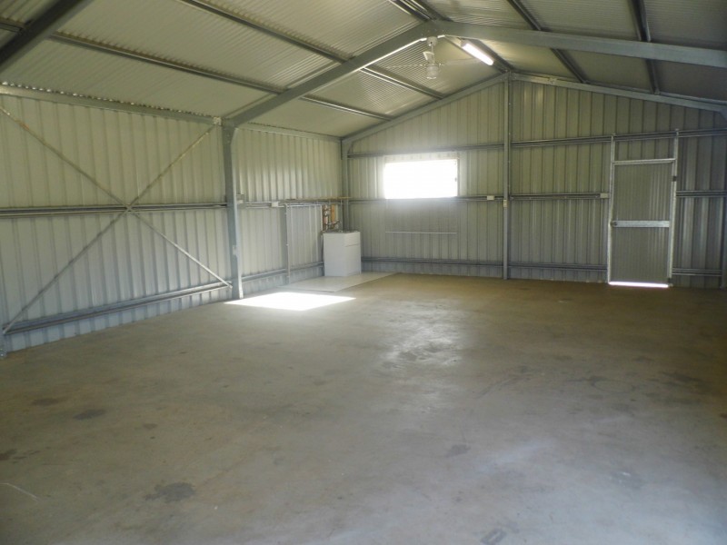 19 Coleman Road, Parkes NSW 2870