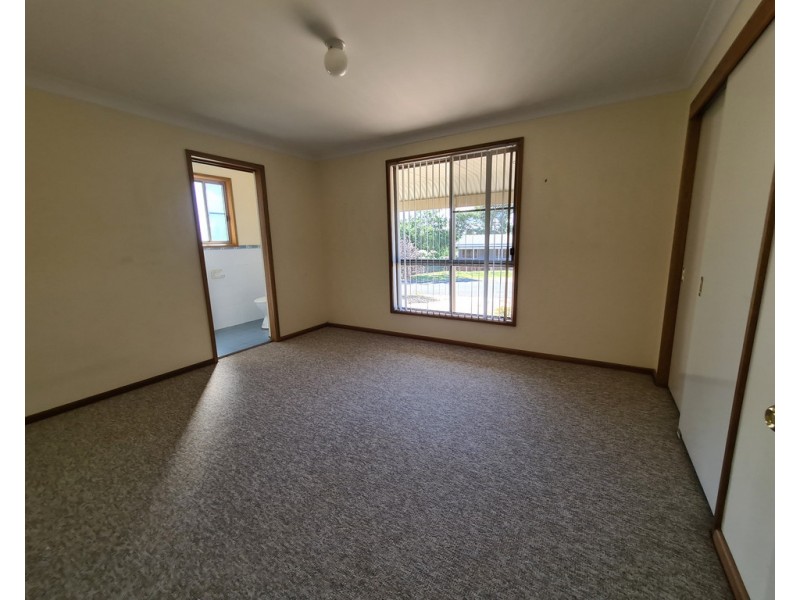 71 Medlyn Street, Parkes NSW 2870