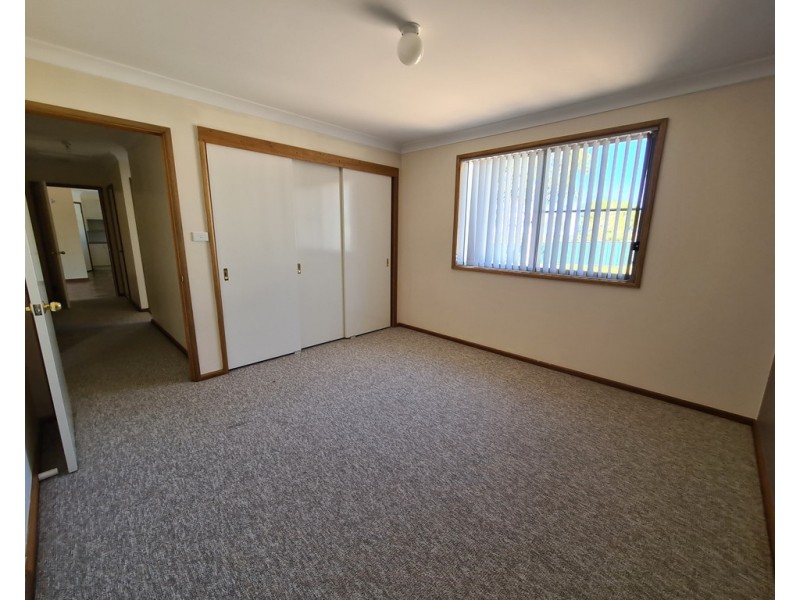71 Medlyn Street, Parkes NSW 2870