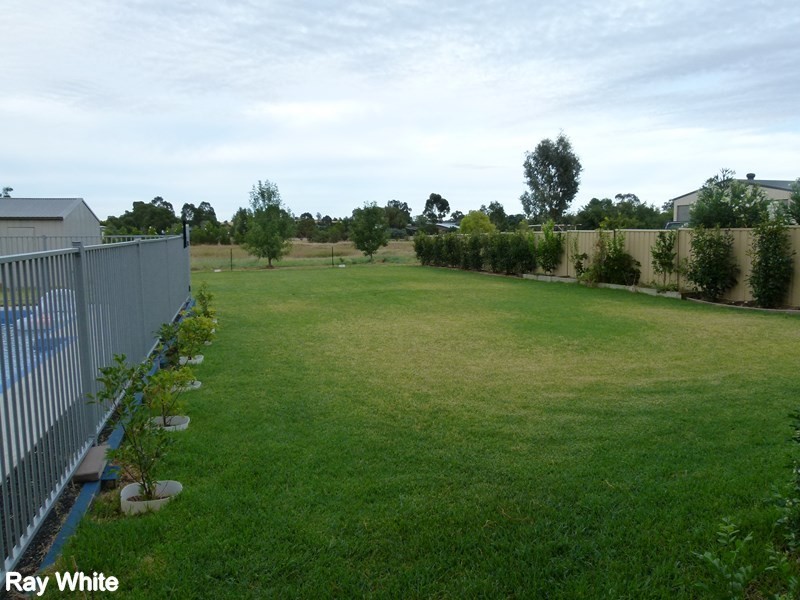 24A York Street, Forbes NSW 2871
