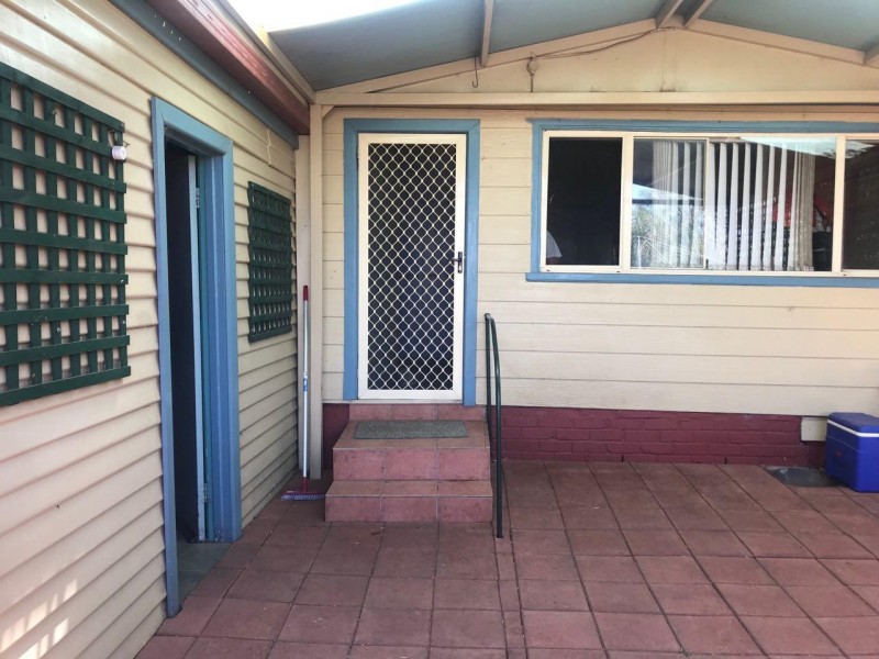112 Clarinda Street, Parkes NSW 2870