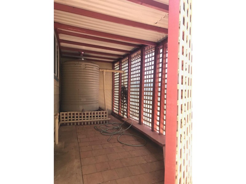 112 Clarinda Street, Parkes NSW 2870