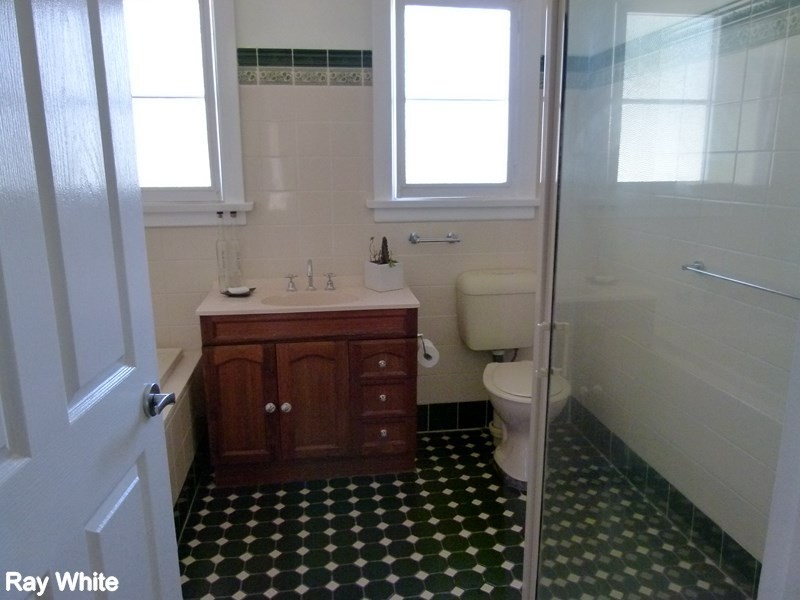 28 Grenfell Street, Forbes NSW 2871