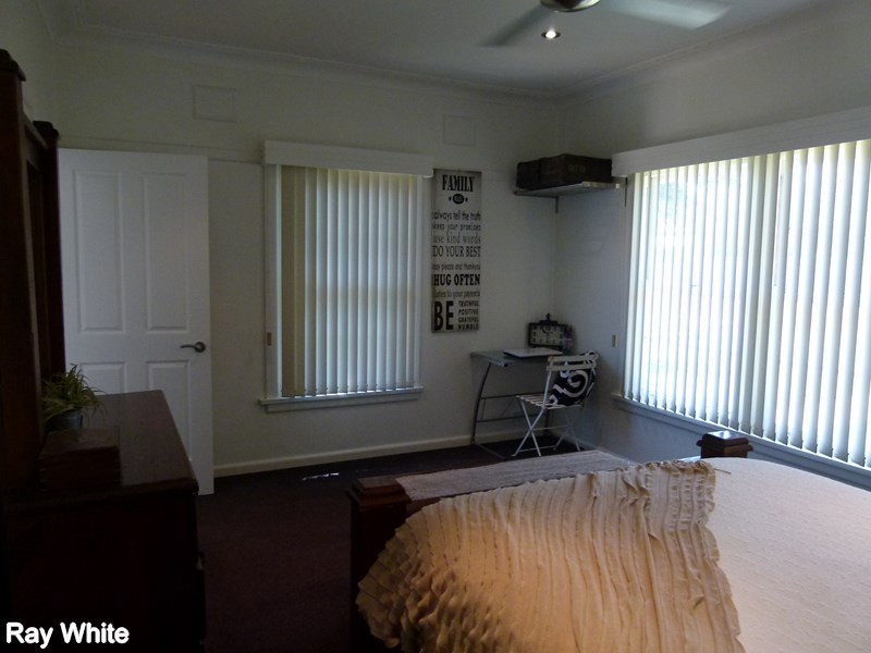 28 Grenfell Street, Forbes NSW 2871