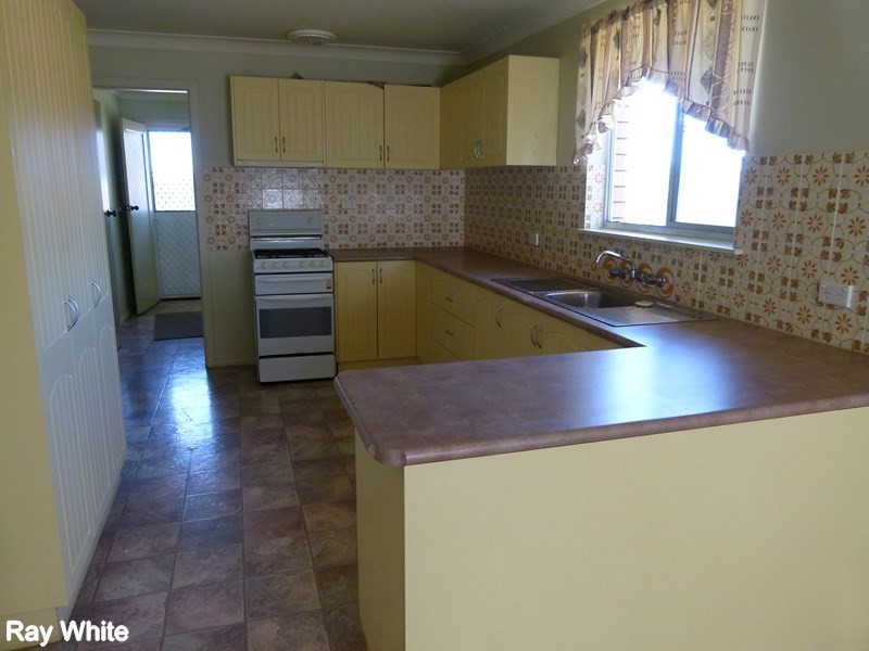 233 Farnell Street, Forbes NSW 2871