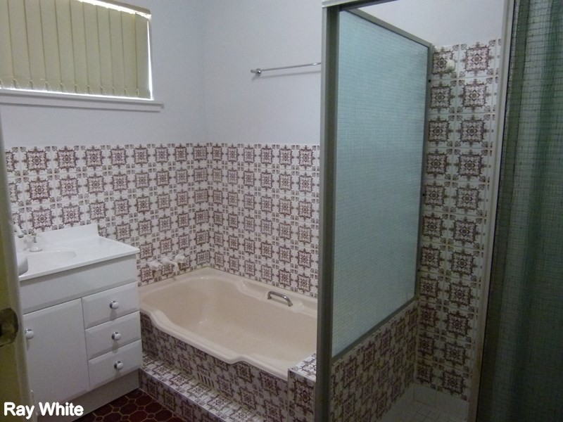 233 Farnell Street, Forbes NSW 2871