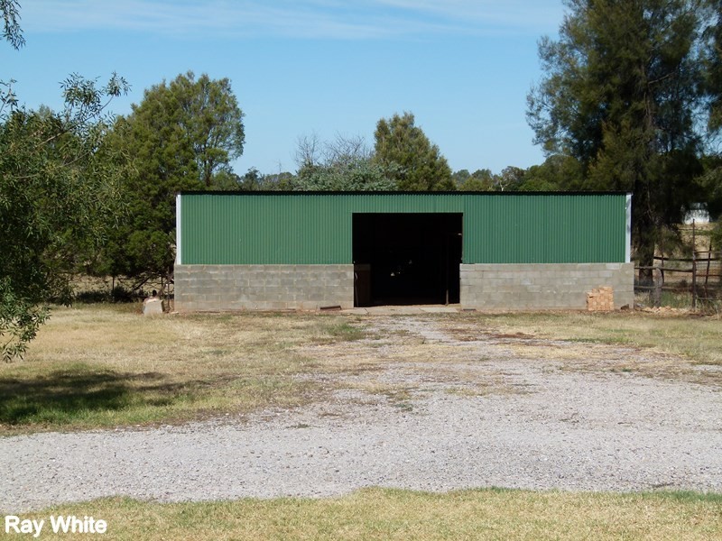 233 Farnell Street, Forbes NSW 2871