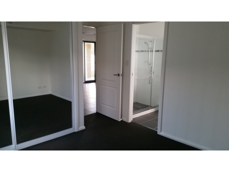 10 Monastery Close, Parkes NSW 2870