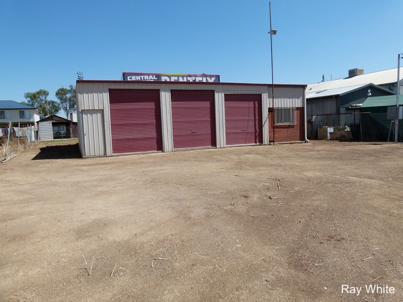 5 Lynette Street, Forbes NSW 2871