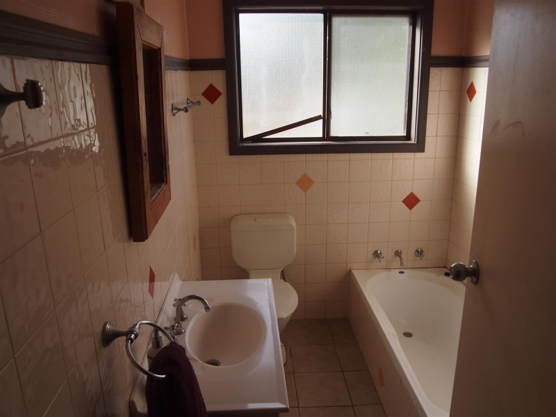 1 Joshroddan, Peak Hill NSW 2869