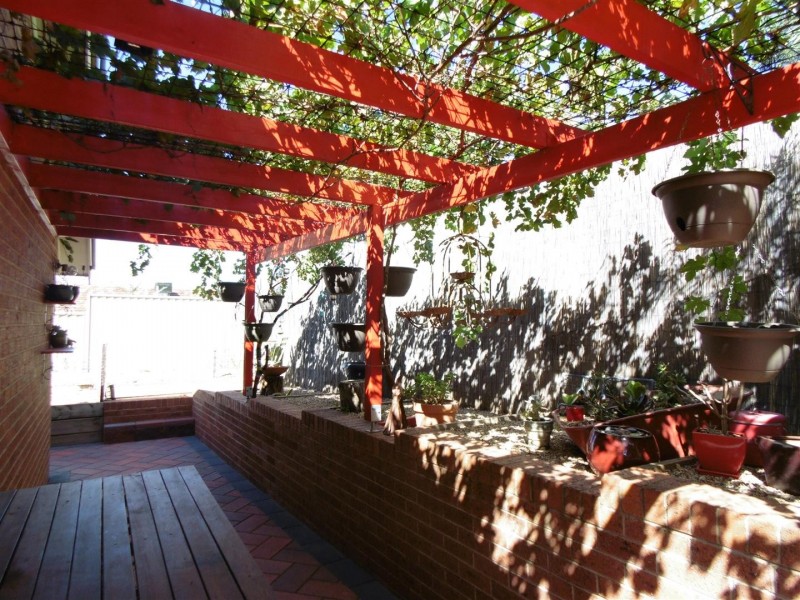 2 Mengarvie Road, Parkes NSW 2870