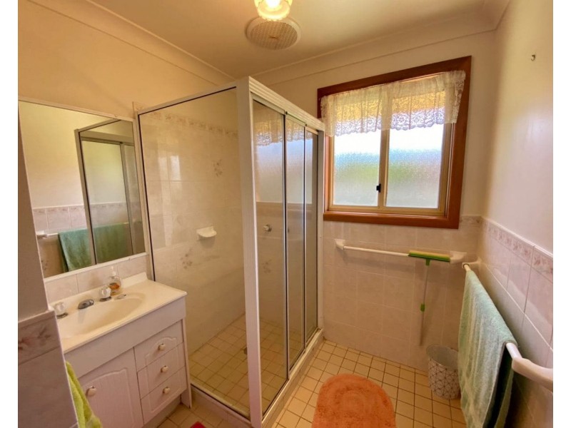 1/16 Ebelina Crescent, Parkes NSW 2870