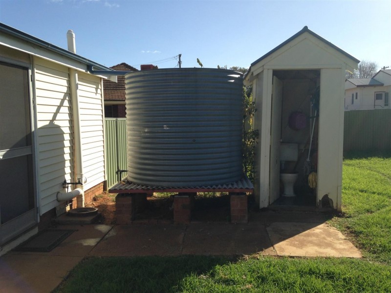 25 Clarinda Street, Parkes NSW 2870