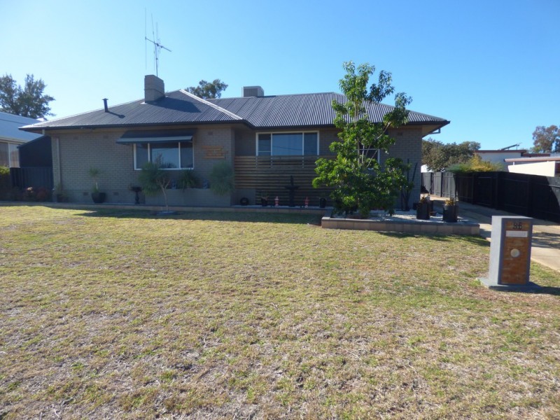 36 Clement Street, Forbes NSW 2871