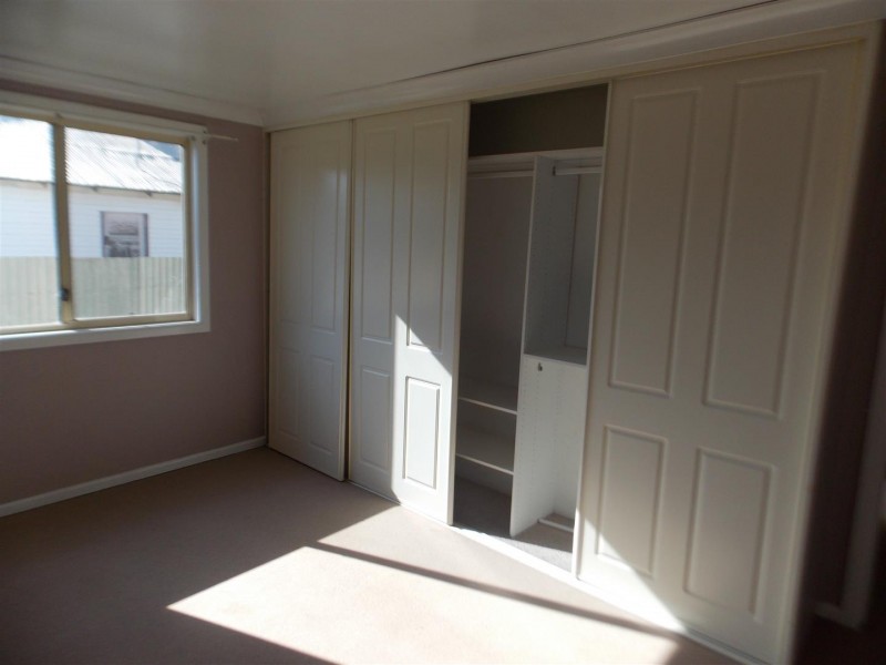 18 Haylock Street, Tullamore NSW 2874