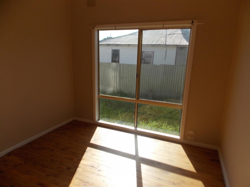 18 Haylock Street, Tullamore NSW 2874