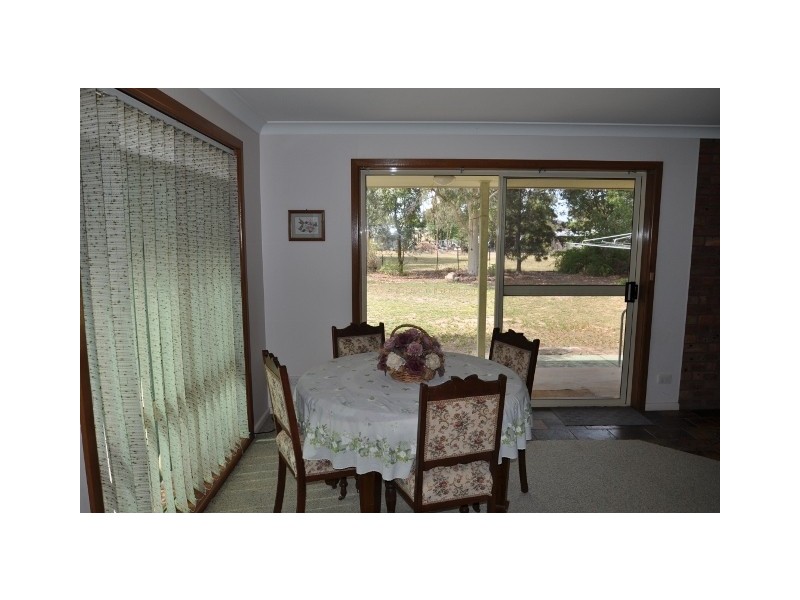 34 Aurora Street, Eugowra NSW 2806