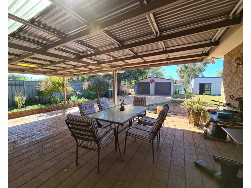 54 Best Street, Parkes NSW 2870