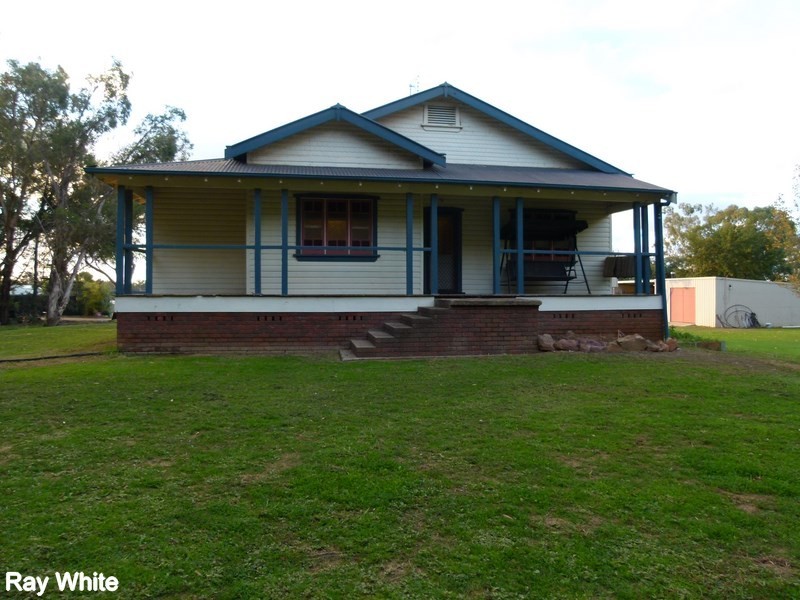 76 Rifle Range, Forbes NSW 2871