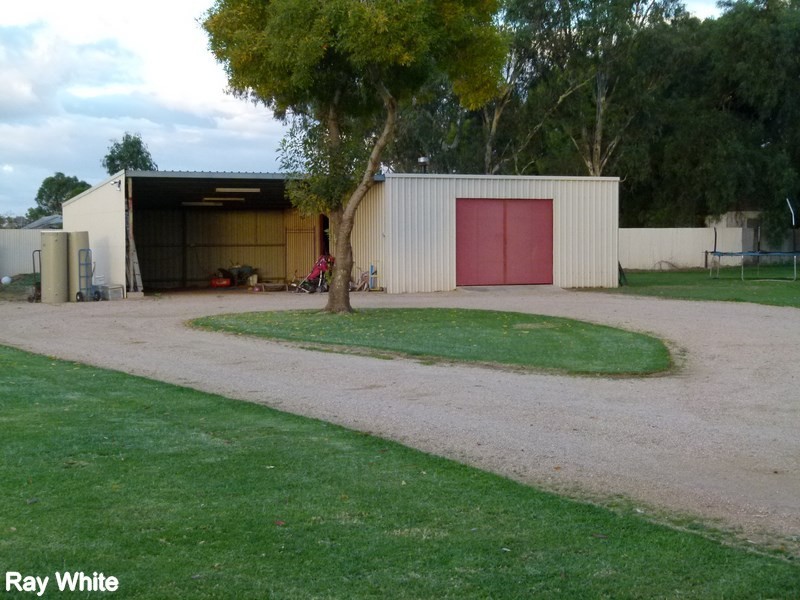 76 Rifle Range, Forbes NSW 2871