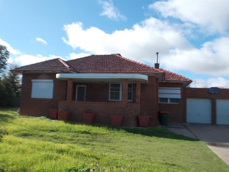 381 Clarinda Street, Parkes NSW 2870