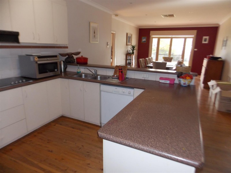 381 Clarinda Street, Parkes NSW 2870