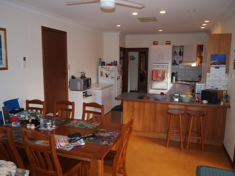 4a Cooke Street, Parkes NSW 2870