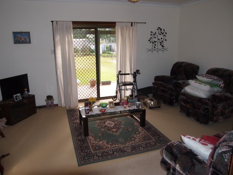 4a Cooke Street, Parkes NSW 2870