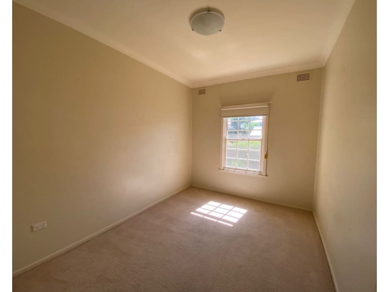 17a Albert Street, Parkes NSW 2870