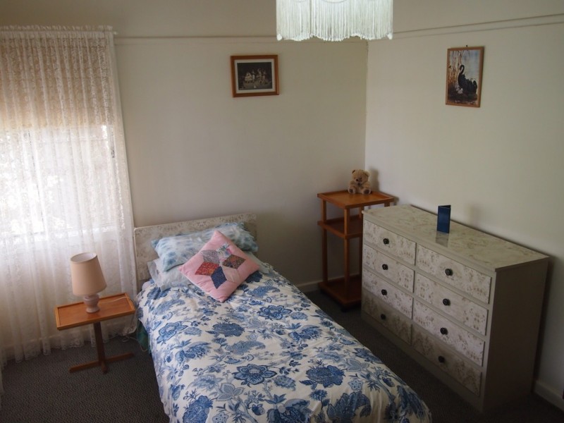 32 Want Street, Parkes NSW 2870