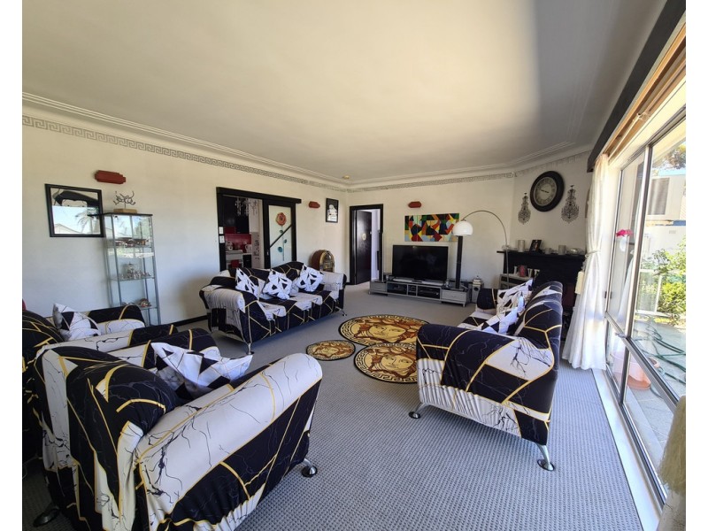 32 Want Street, Parkes NSW 2870