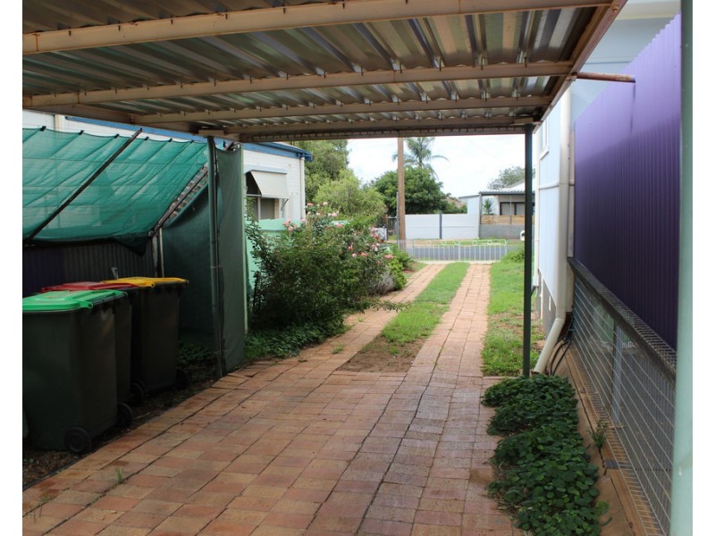 32 Want Street, Parkes NSW 2870