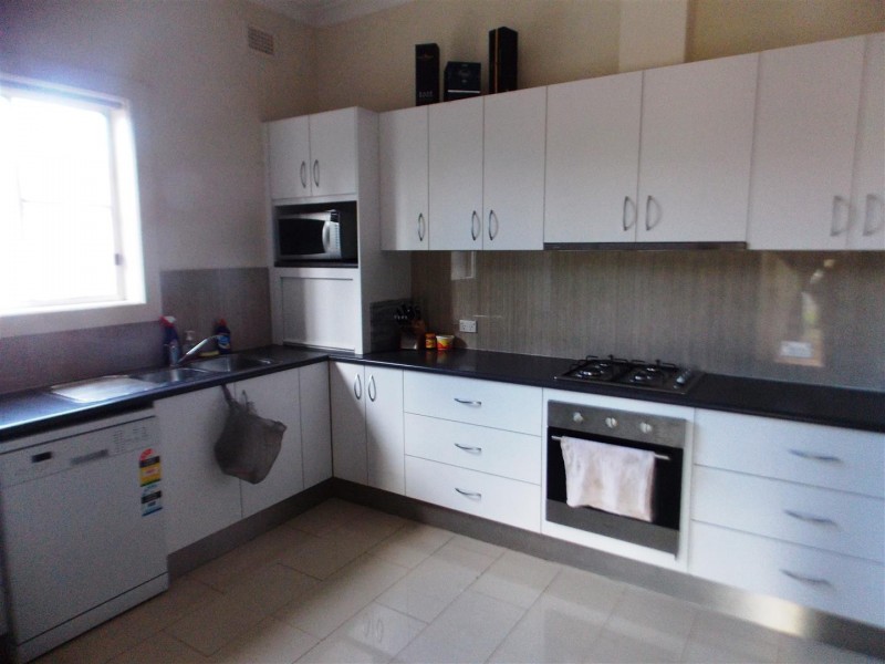 39 East Street, Parkes NSW 2870