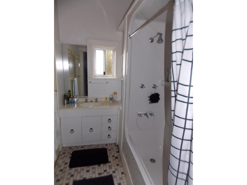 39 East Street, Parkes NSW 2870