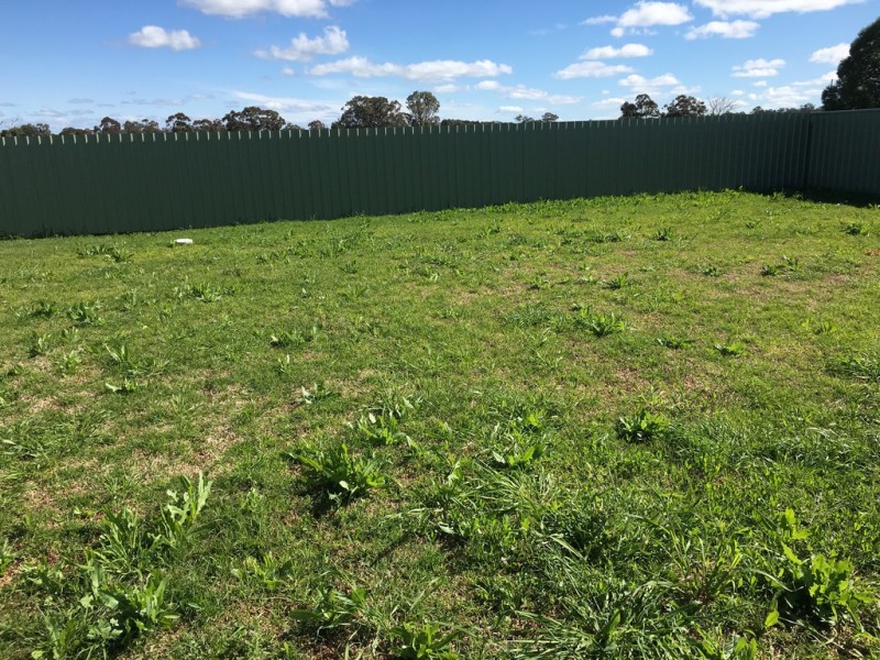 34 Warragrah Place, Parkes NSW 2870