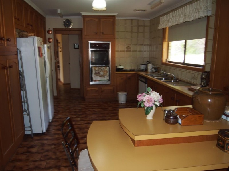 4-6 Mendos Place, Parkes NSW 2870