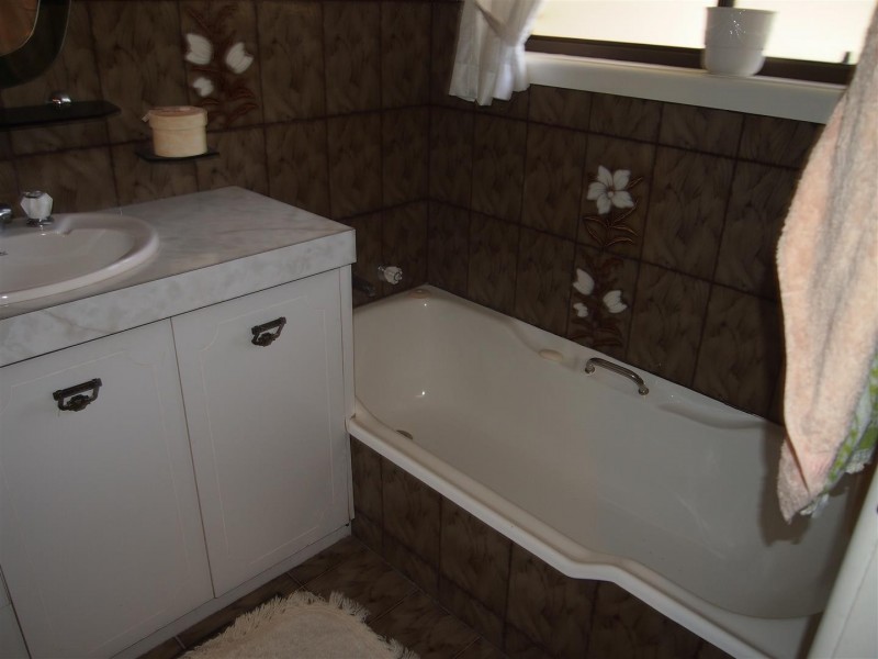 4-6 Mendos Place, Parkes NSW 2870