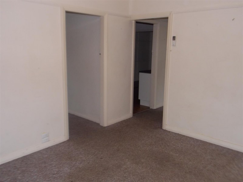 22A and 22B Close Street, Parkes NSW 2870