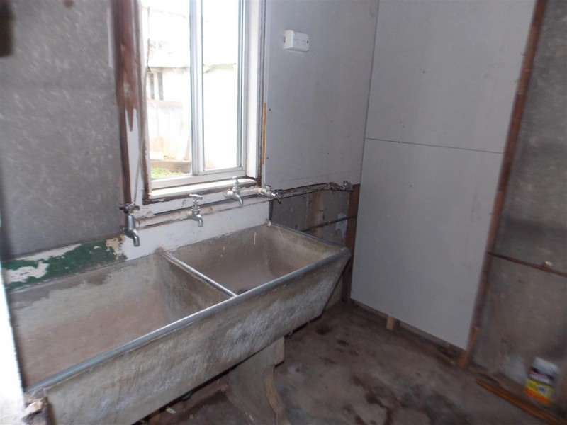 22A and 22B Close Street, Parkes NSW 2870