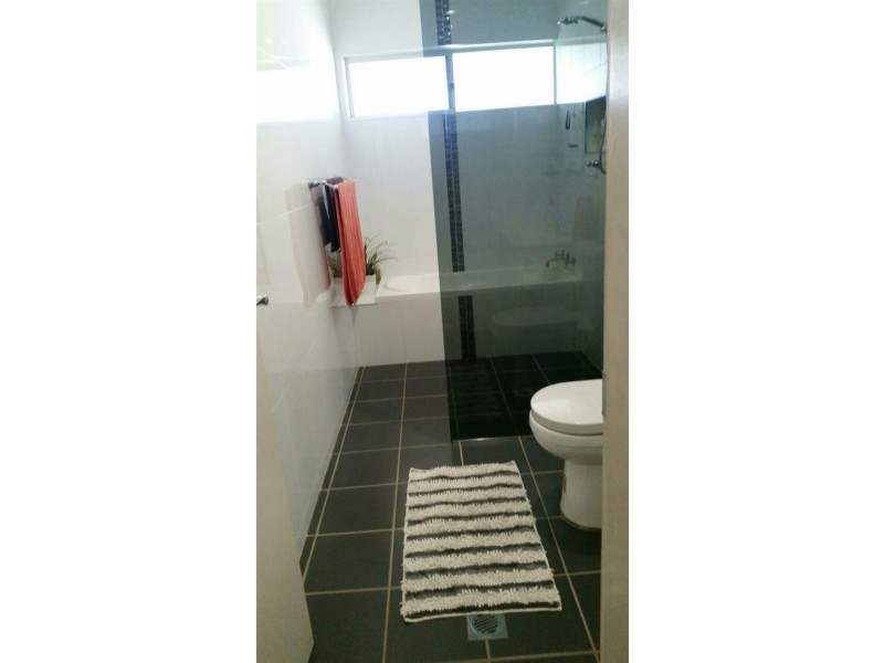 7 Hinkler Street, Tullamore NSW 2874