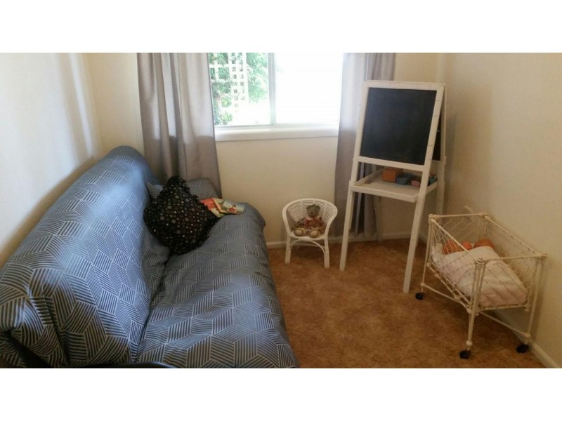 7 Hinkler Street, Tullamore NSW 2874