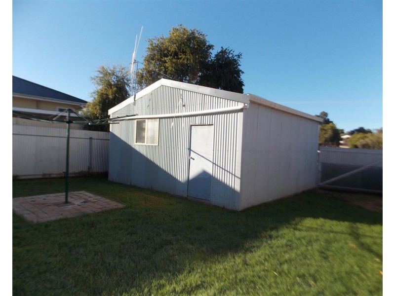 77 Hill Street, Parkes NSW 2870