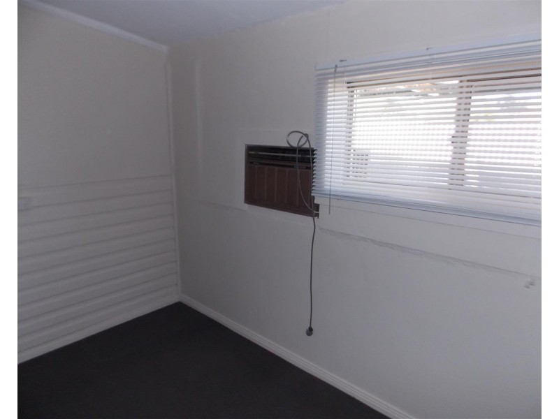 77 Hill Street, Parkes NSW 2870