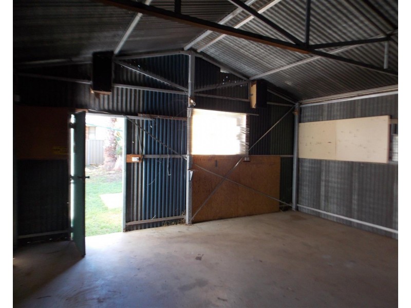 77 Hill Street, Parkes NSW 2870