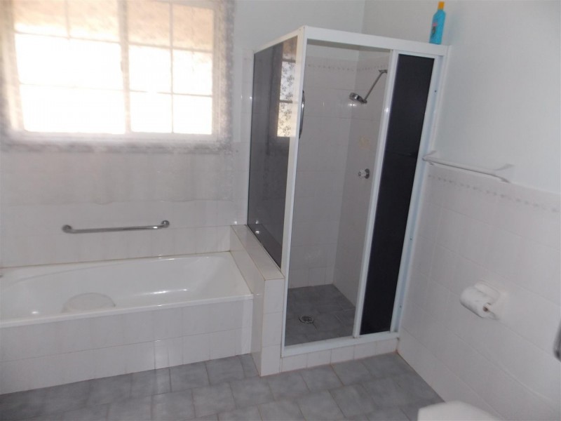 5/2 High Street, Parkes NSW 2870