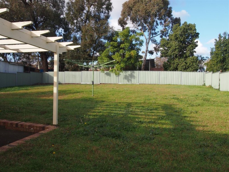 5 Paterson Street, Parkes NSW 2870