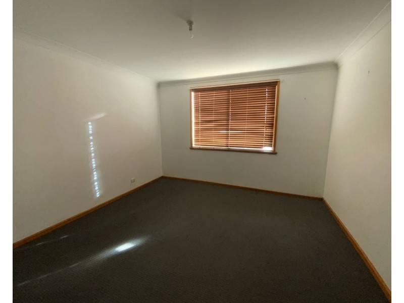 38 High Street, Condobolin NSW 2877