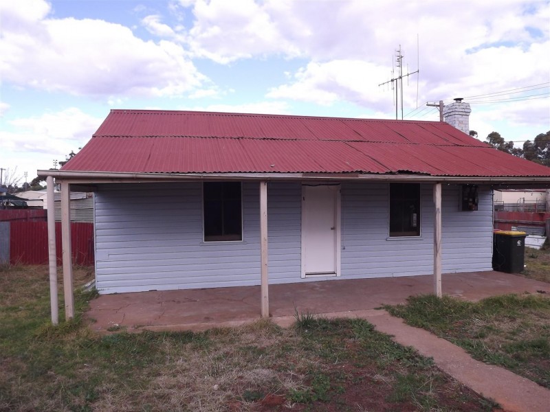 41-45 Alluvial Street, Parkes NSW 2870
