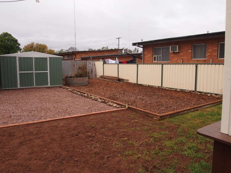 7 Harding Ave, Condobolin NSW 2877
